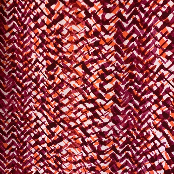 Pants Store Pink/Orange Geometric Silky Blouse - Picture 2 of 5
